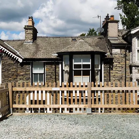 Oak * Bowness-on-Windermere